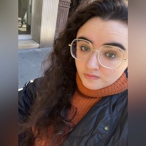 Meet your Posher, Halle